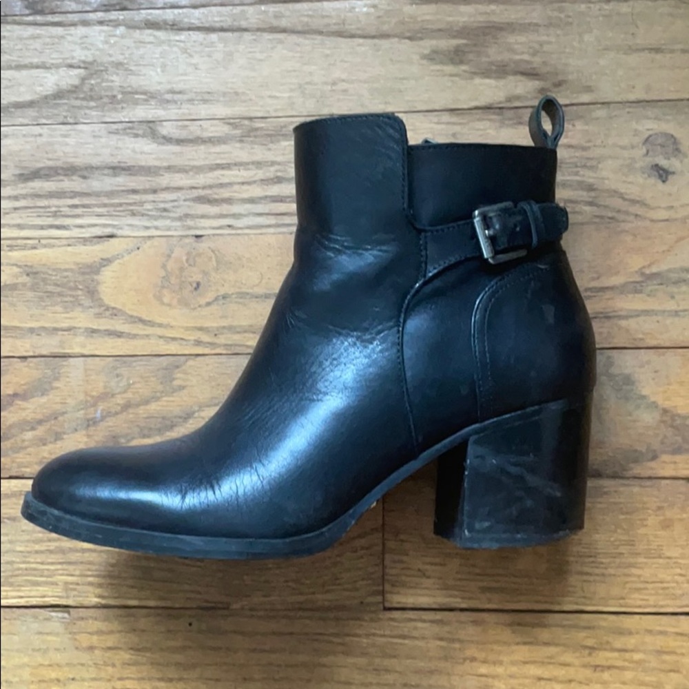 Lauren Ralph Lauren boots